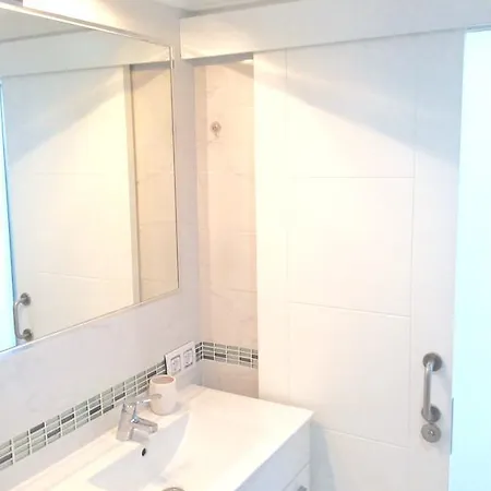 Appartement With Terrace In Playa De Americas *