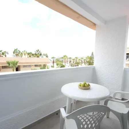 With Terrace In Playa De Americas Διαμέρισμα Πλάγια ντε λας Αμέρικας