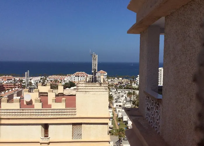 아파트 With Terrace In Playa De Americas *