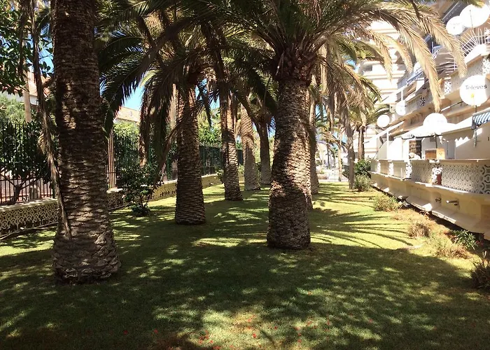 With Terrace In Playa De Americas شقة *